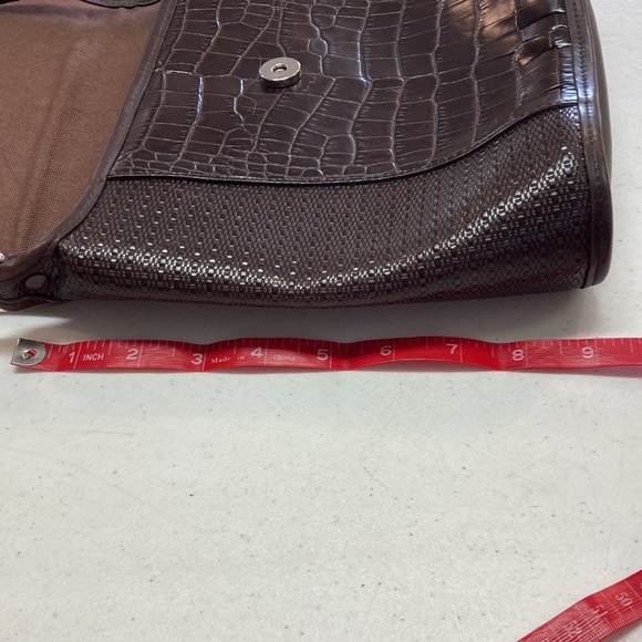 Brighton Alligator Embossed Leather Purse #888007 - Picture 8 of 10